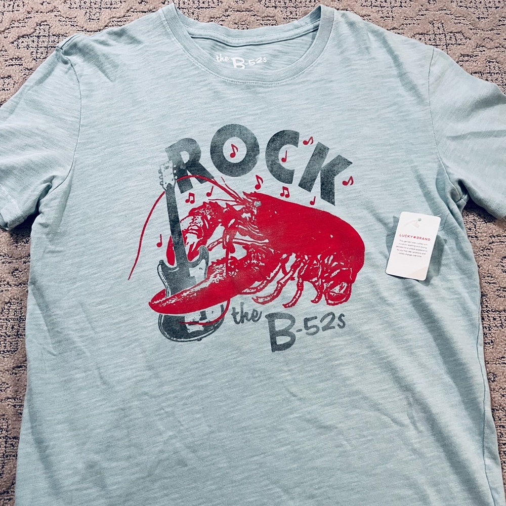 🎸 '24 B-52s Band Baby Blue Guitar Lobster Retro Vibe Unworn New B52s Lucky Tee
